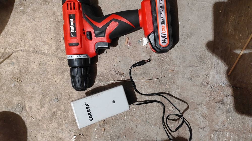 Wiertarka Wkrętarka Nutool zasilanie akumulatorowe 18 V