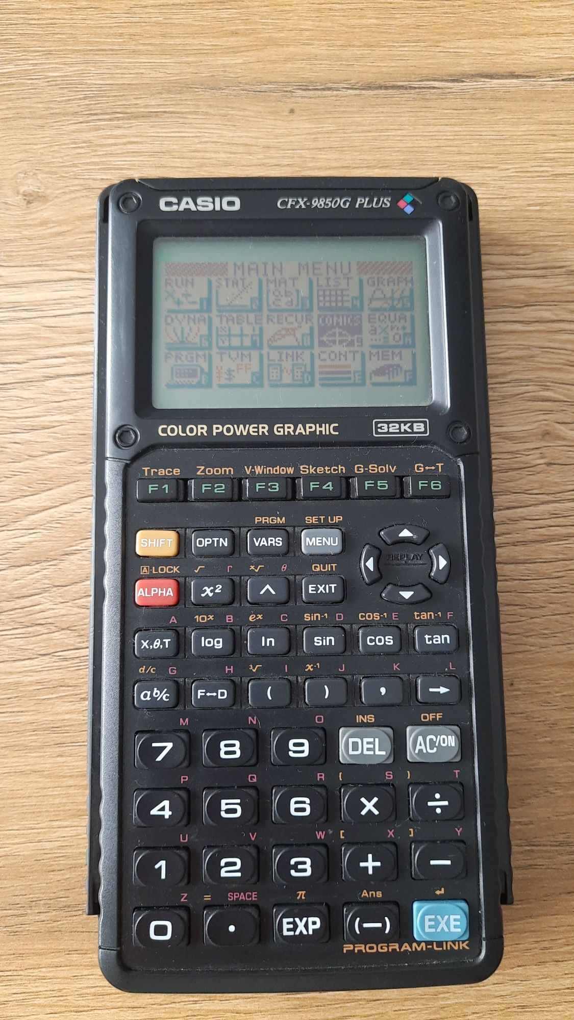 Kukulator naukowy programowalny CASIO CFX 9850G PLUS