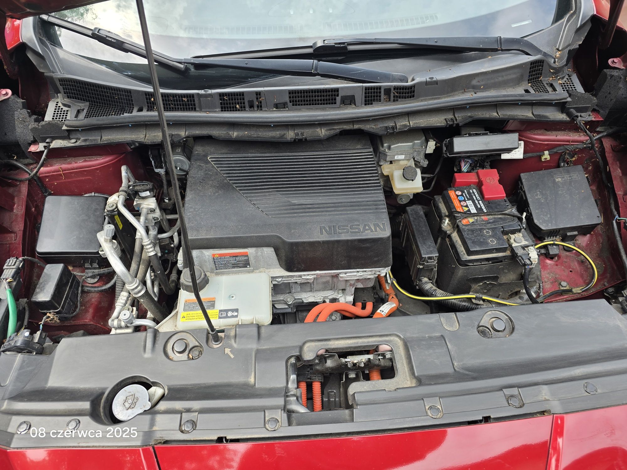 Nissan Leaf2 40kwh, Bliss, bordowy, 360st kamery, pompa, zarejestrowan