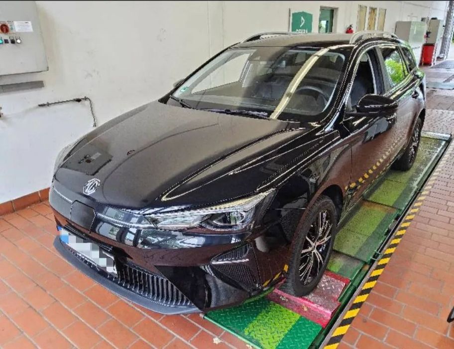 MG MG5 5 Standard Luxury