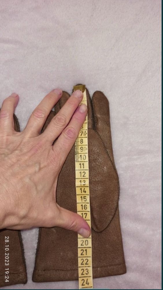 Женские перчатки  натуральная кожа