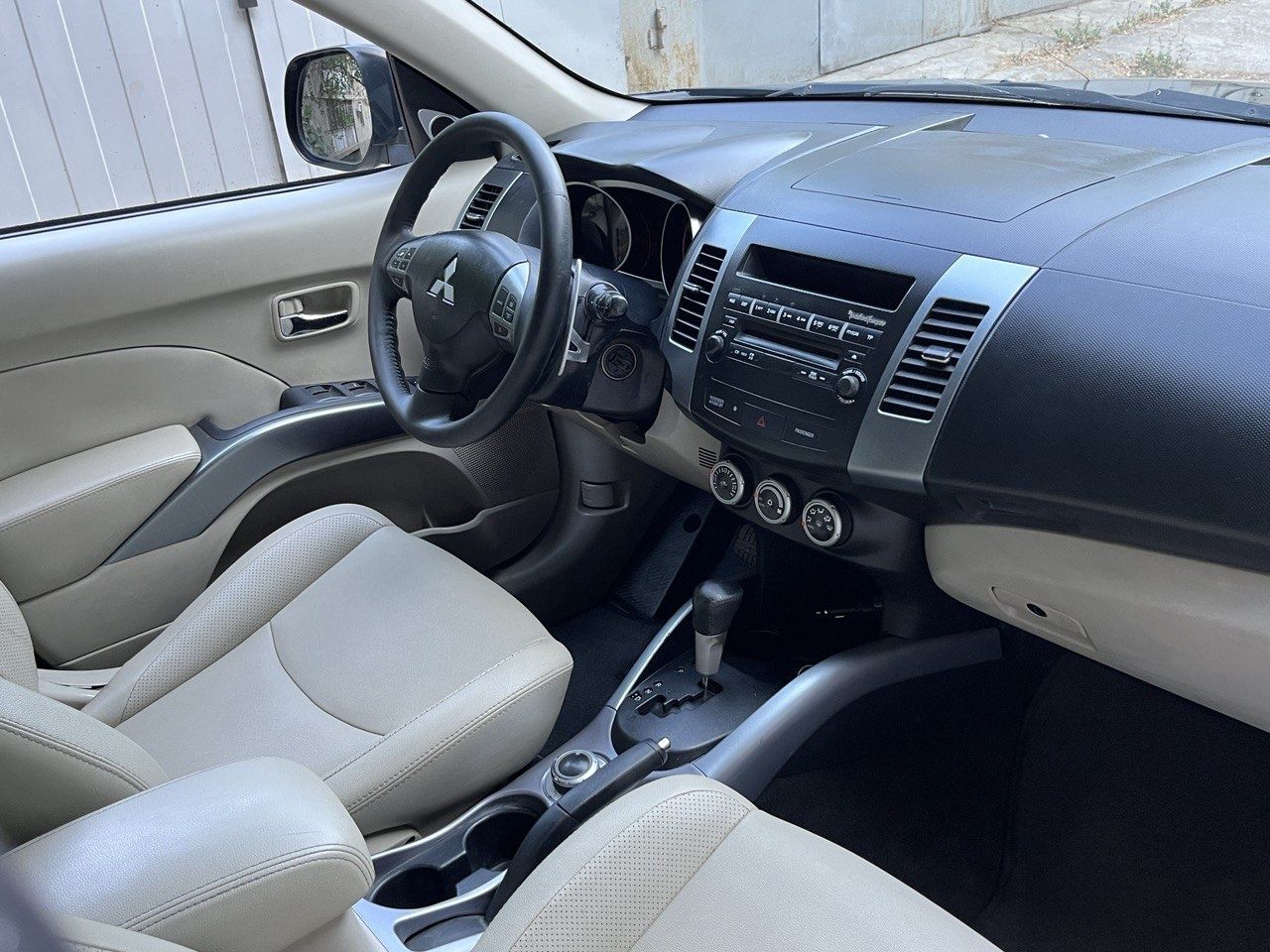 Mitsubishi Outlander XL 4WD