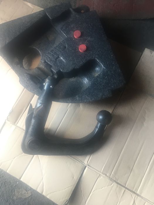 Гак фаркоп крюк яБМВ е60 оригінал