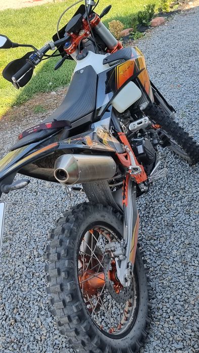 Продам мотоцикл Кові 300 pro r