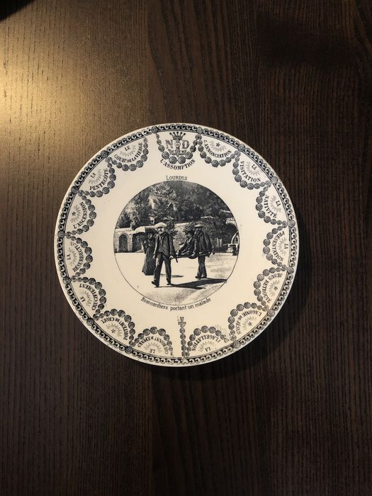 Prato porcelana antigo. Nossa senhora lurdes.