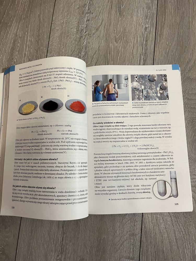 Podręcznik Chemia 2 WSiP 2019