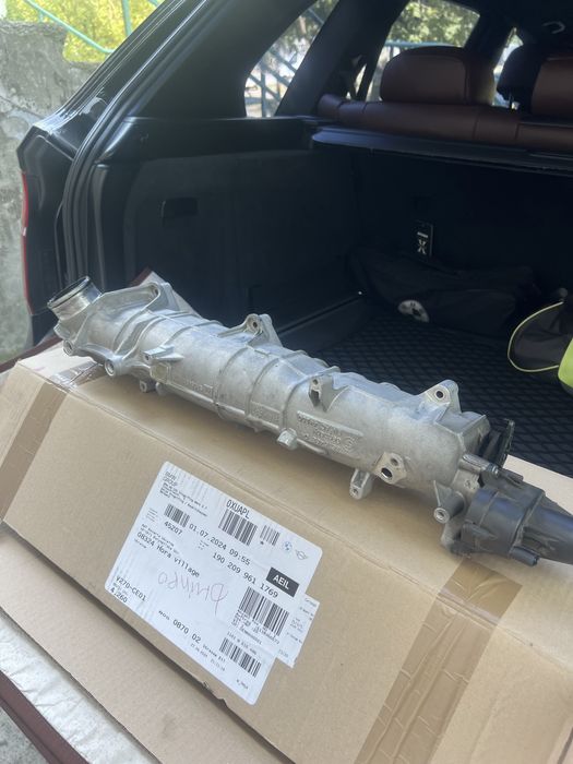 Продам коллектор впускной б/у