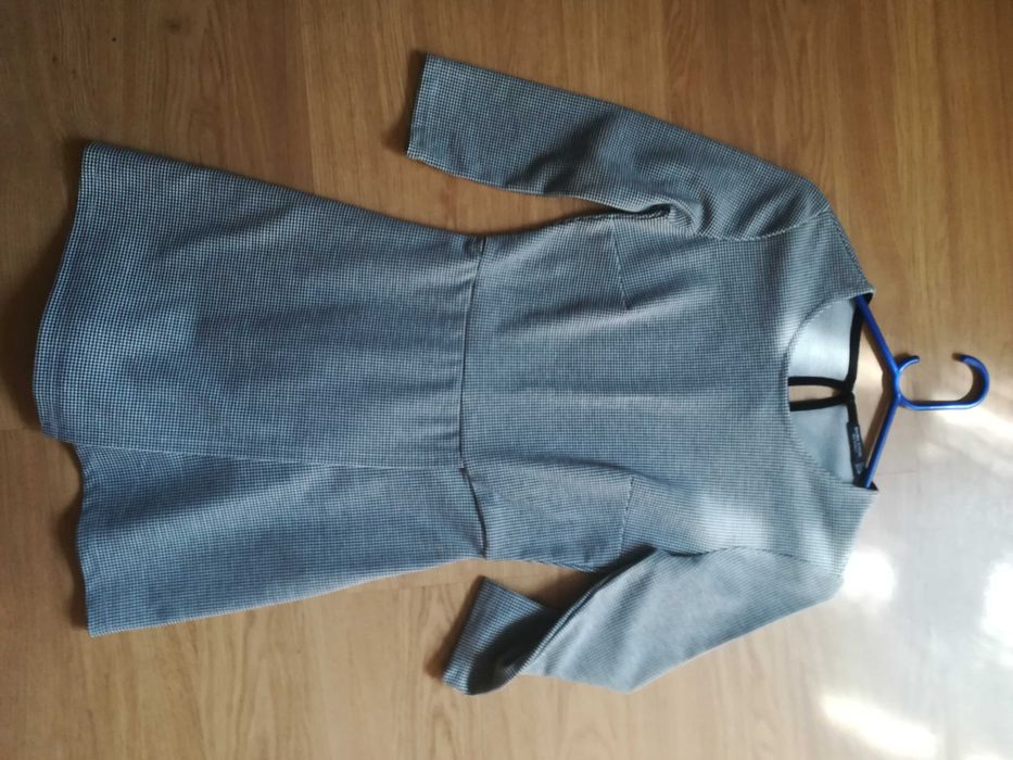 Vestido Bershka tamanho S