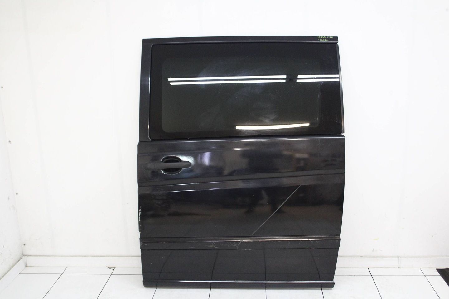 MERCEDES VITO W639 DRZWI LEWE PRZESUWNE BOCZNE 9197