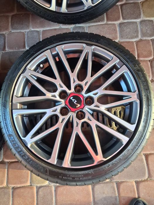 Oryginalne Koła Aluminiowe 18" Lato TPMS KIA Proceed  2022 r.