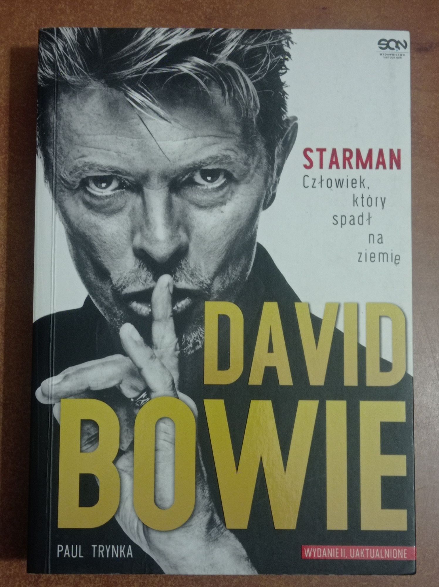 4 książki Novak Djokovic zwycięzca David Bowie Dżem