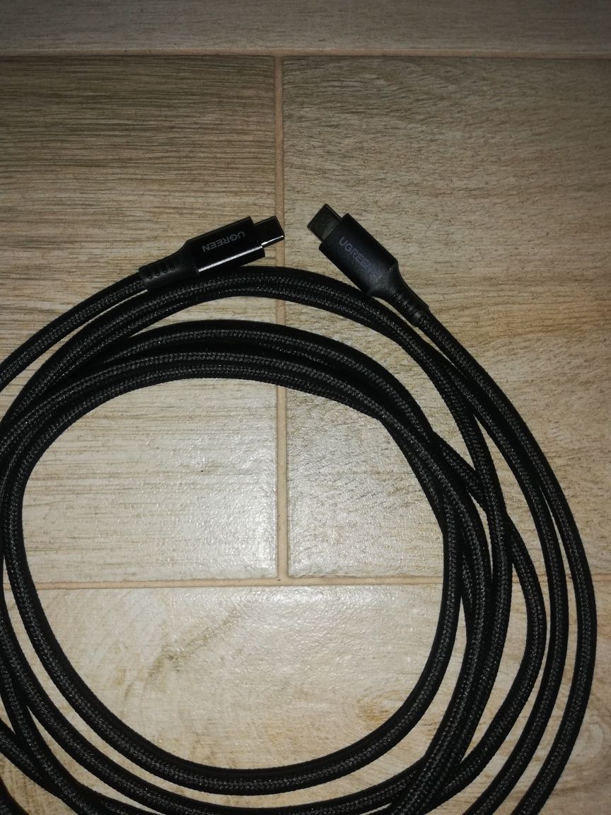 Kabel USB-C do USB-C UGREEN 3m (czarny).