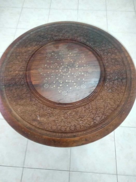 Mesa estilo oriental