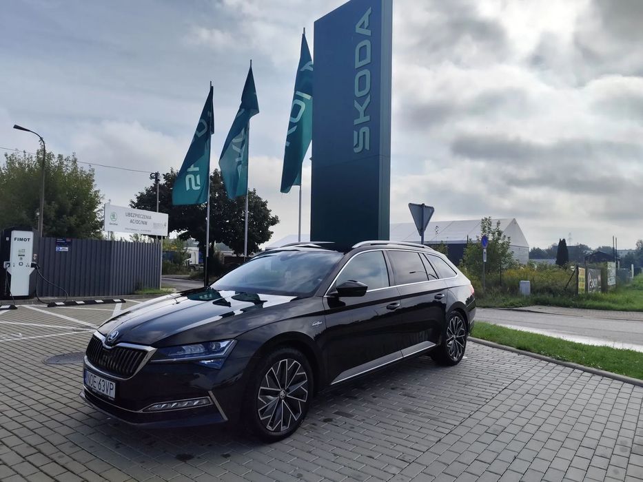 Skoda Superb Skoda Superb Combi L&K 2,0 TSI 190 KM
