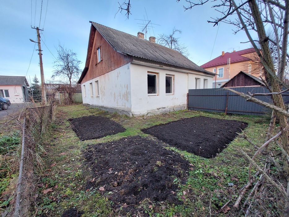 Продаж половини будинку 45,3м2 вул. М. Тураша м. Дрогобич