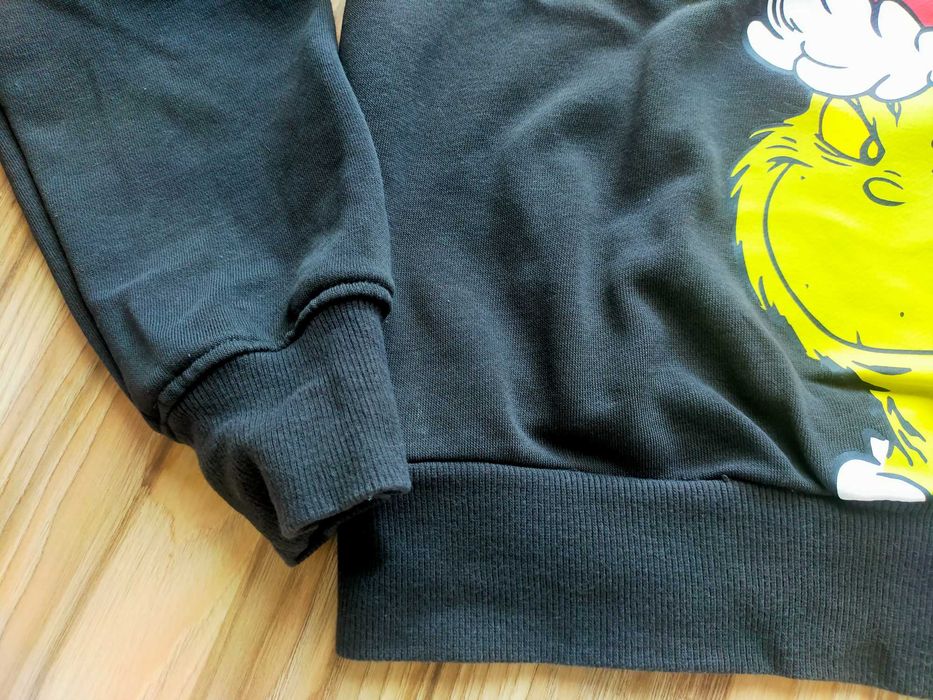 Bluza z Grinchem rozmiar 146/152
