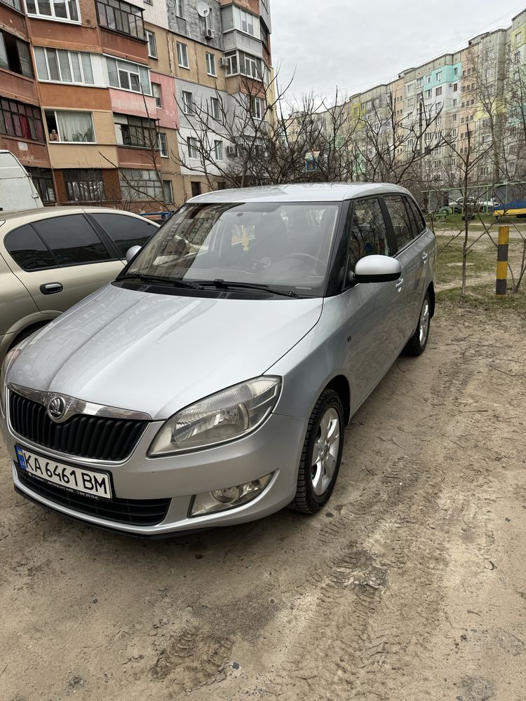 Продам Skoda fabia 1,4 газ/бензин