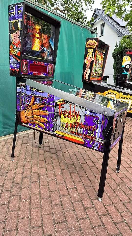 flipper The Flintstones i Freddy Nightmare on Elm Street - Pinball