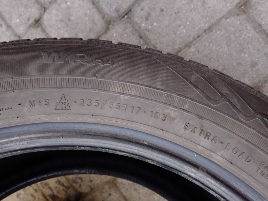 opony 2 szt. 235/55/17 Nokian 2019 rok