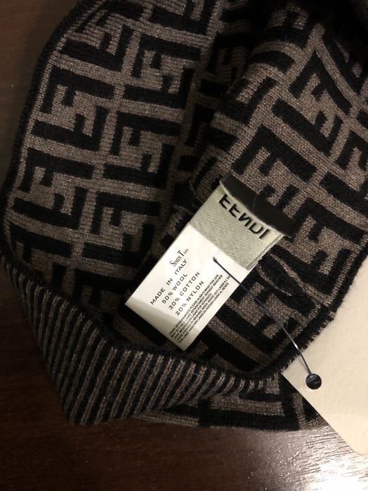 Шапка чоловіча фенді зимова шапка