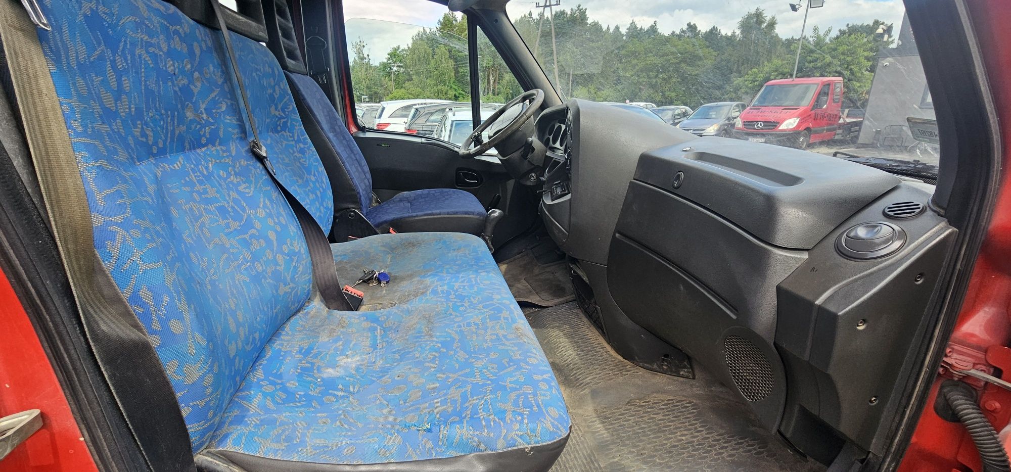 Iveco Daily 7-Osobowy + PAKA Skrzyniowy Brygadówka 2001r 2.8D