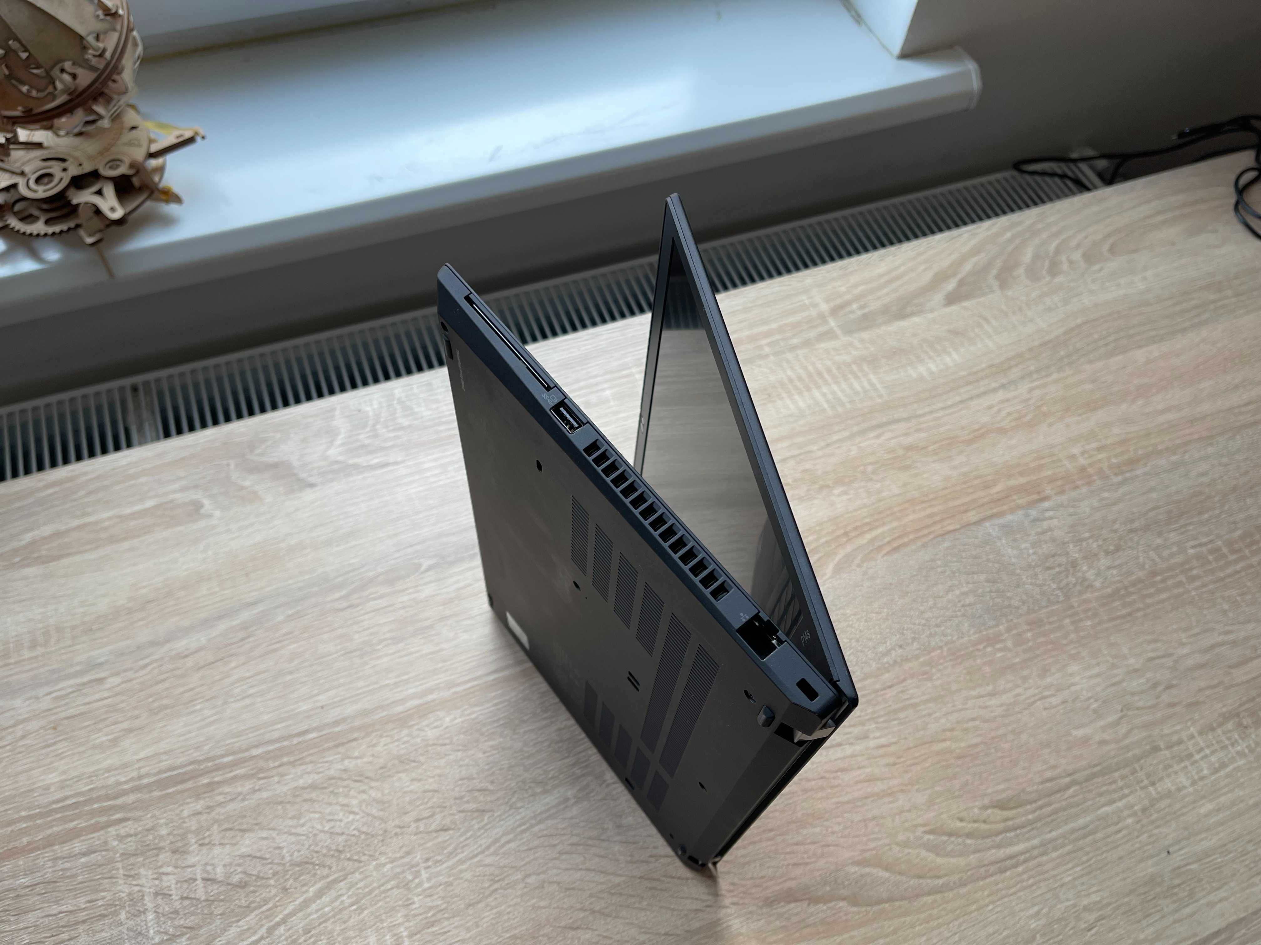 2022p. Lenovo ThinkPad P14s 2 Core™ i7_48gb RAM_1000 SSD_Nvidia Quadro
