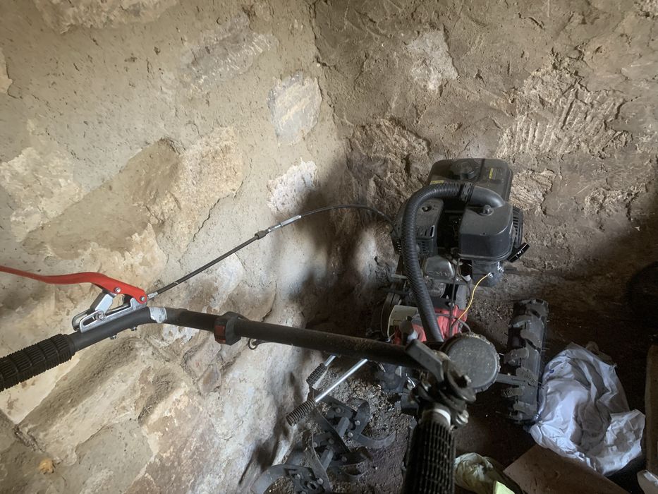 Мотоблок бензиновий