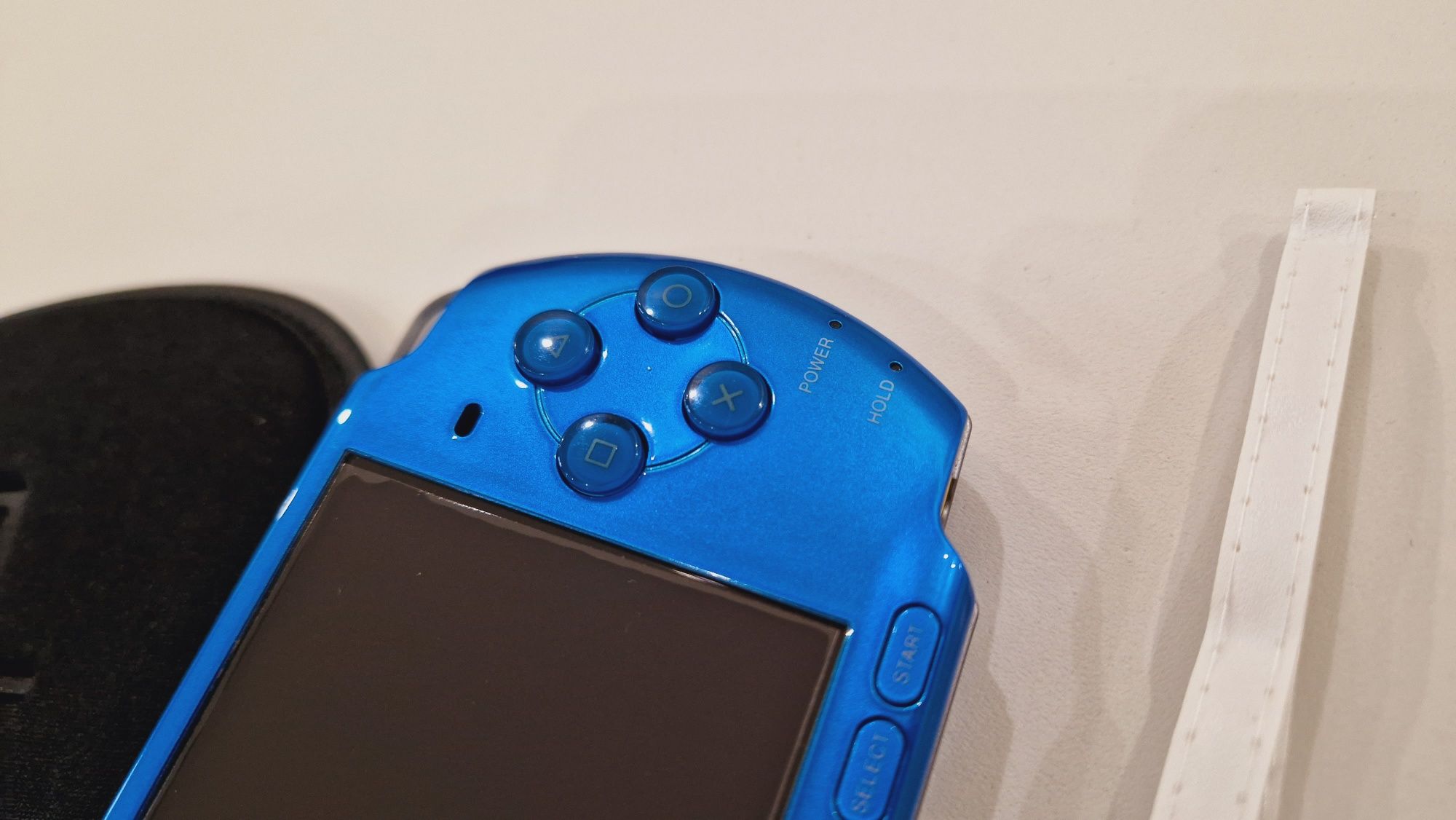 Sony PSP-3000 с играми 130шт!