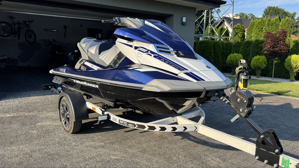 Jak nowy 3 osobowy skuter Yamaha FX Limited Cruiser SVHO 45mth salon