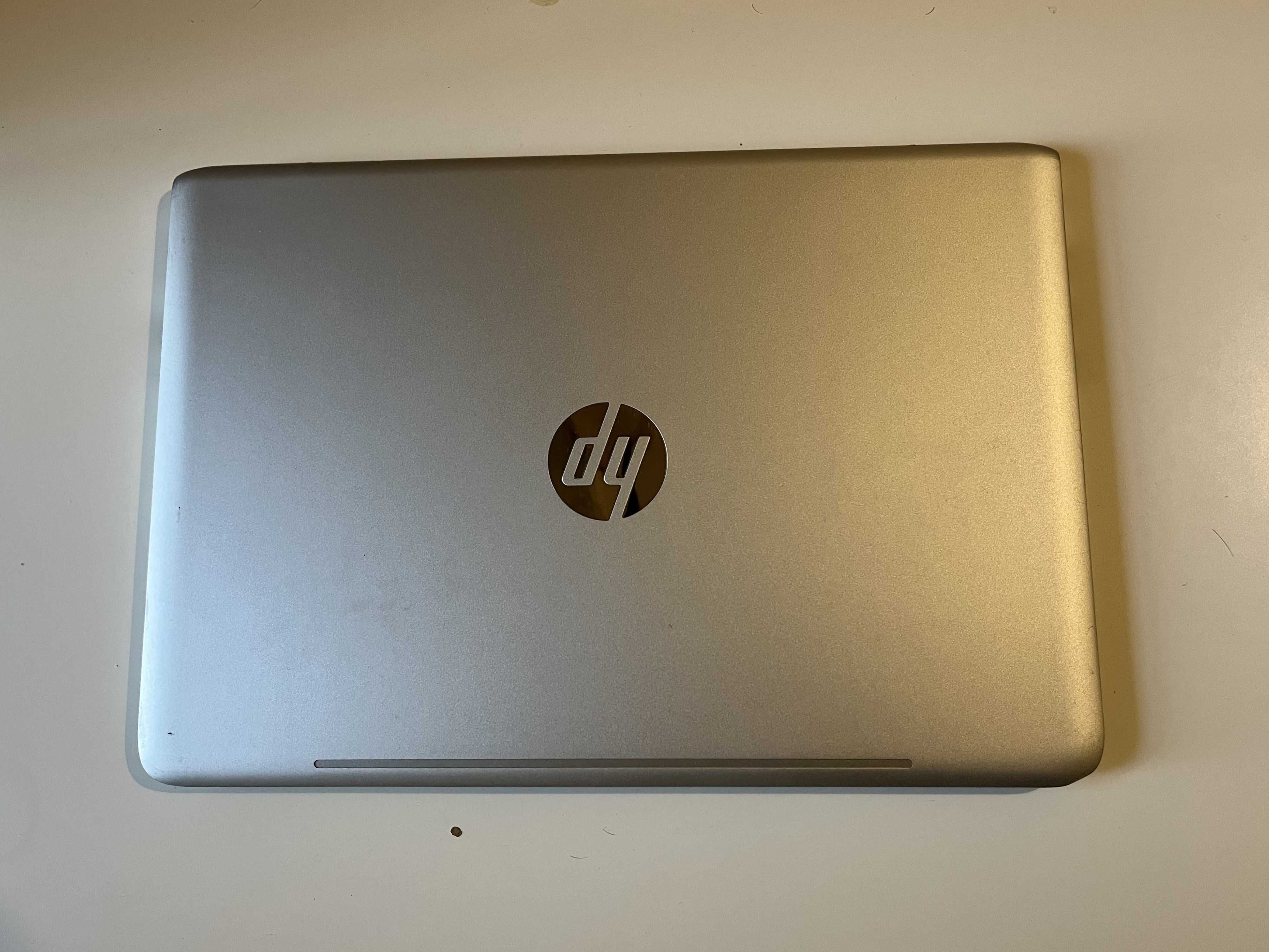 Portátil HP ENVY 14'' i5 8/256 GB SSD - excelente estado