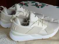 PUMA Sportowe damskie markowe buty 39/6/25 cm