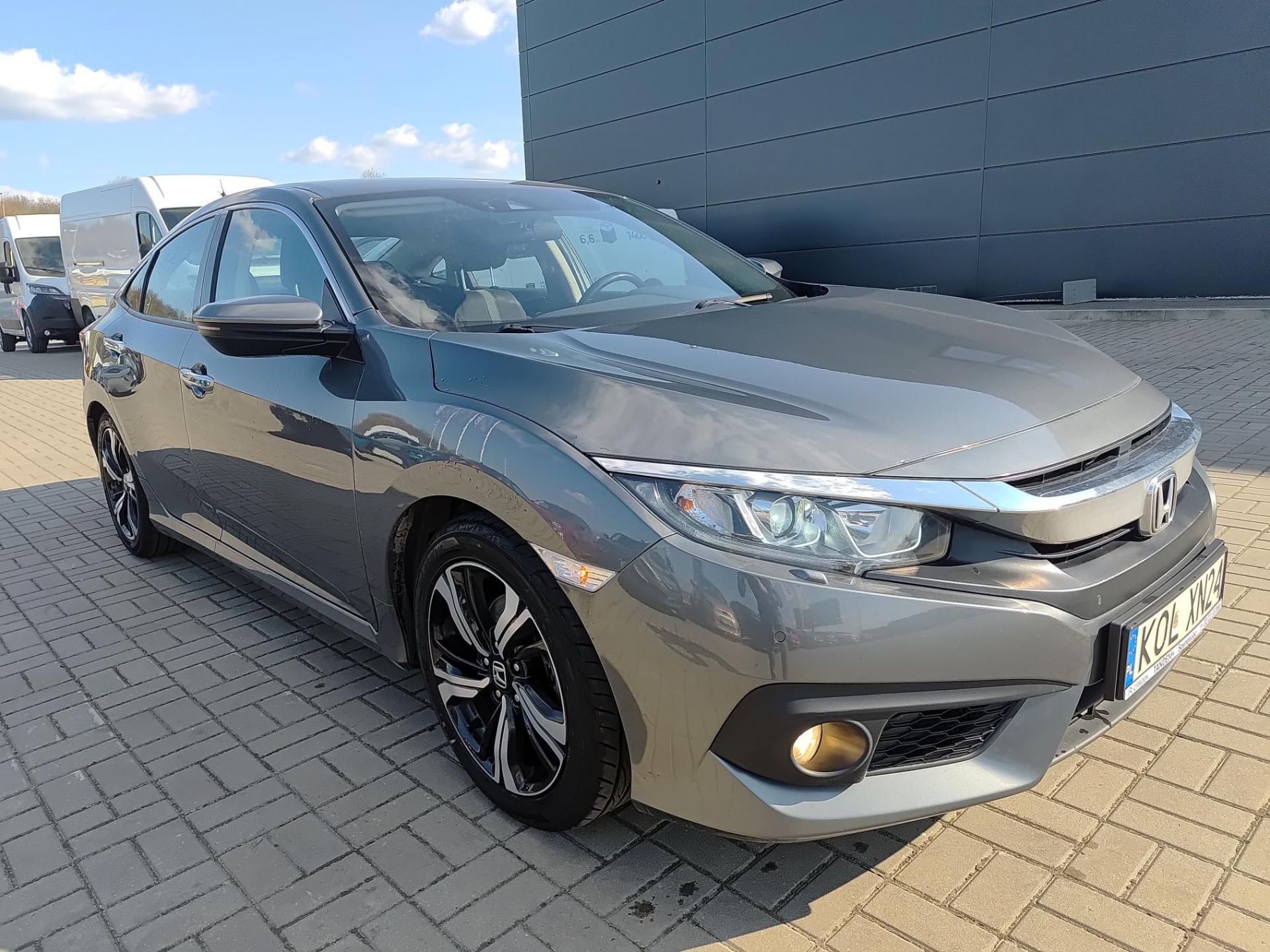 Honda Civic 1.5T 182KM Executive SalonPL Serwisowany 2KompletyOpon BardzoDobryStan