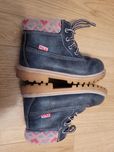 Buty jesienne 23, Fels, trapery