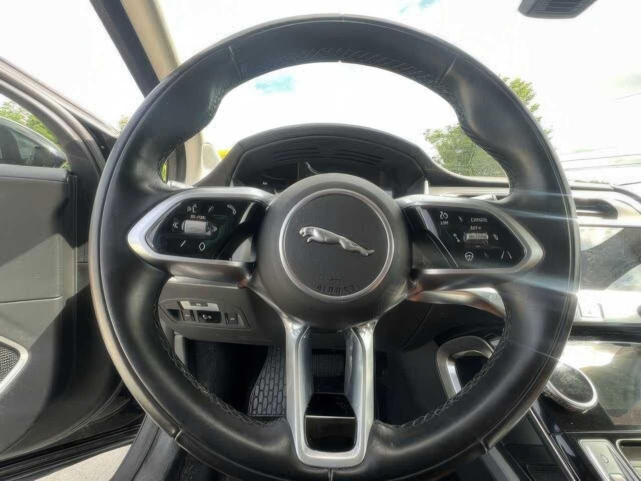 2022 Jaguar     I-PACE EV400 HSE AWD
