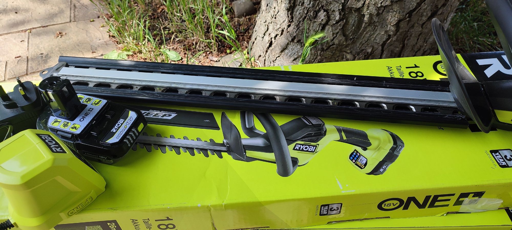 Кущоріз RYOBI акумуляторний ОРИГІНАЛ  з Англії