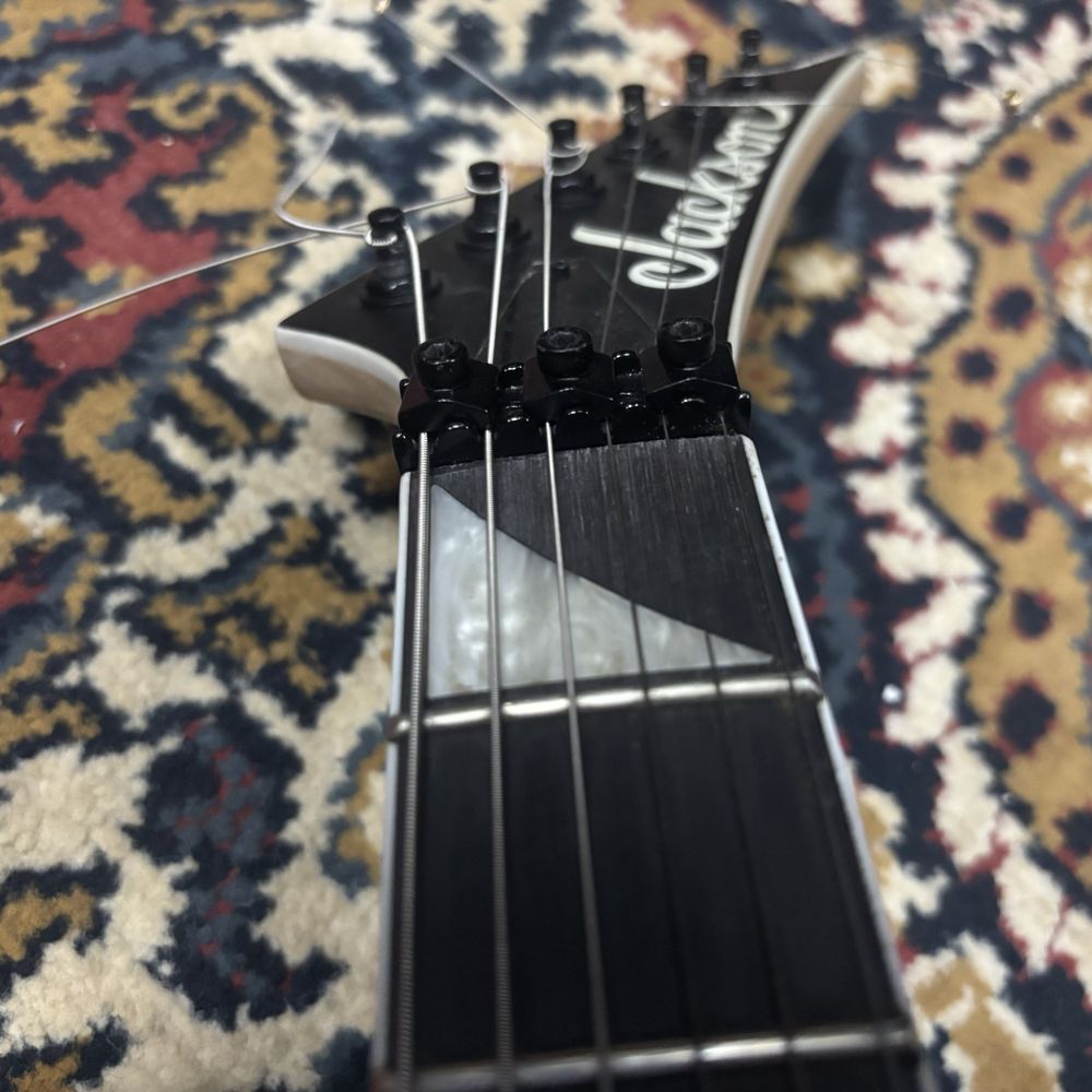 Jackson JS32 Warrior Floyd Rose Black metal