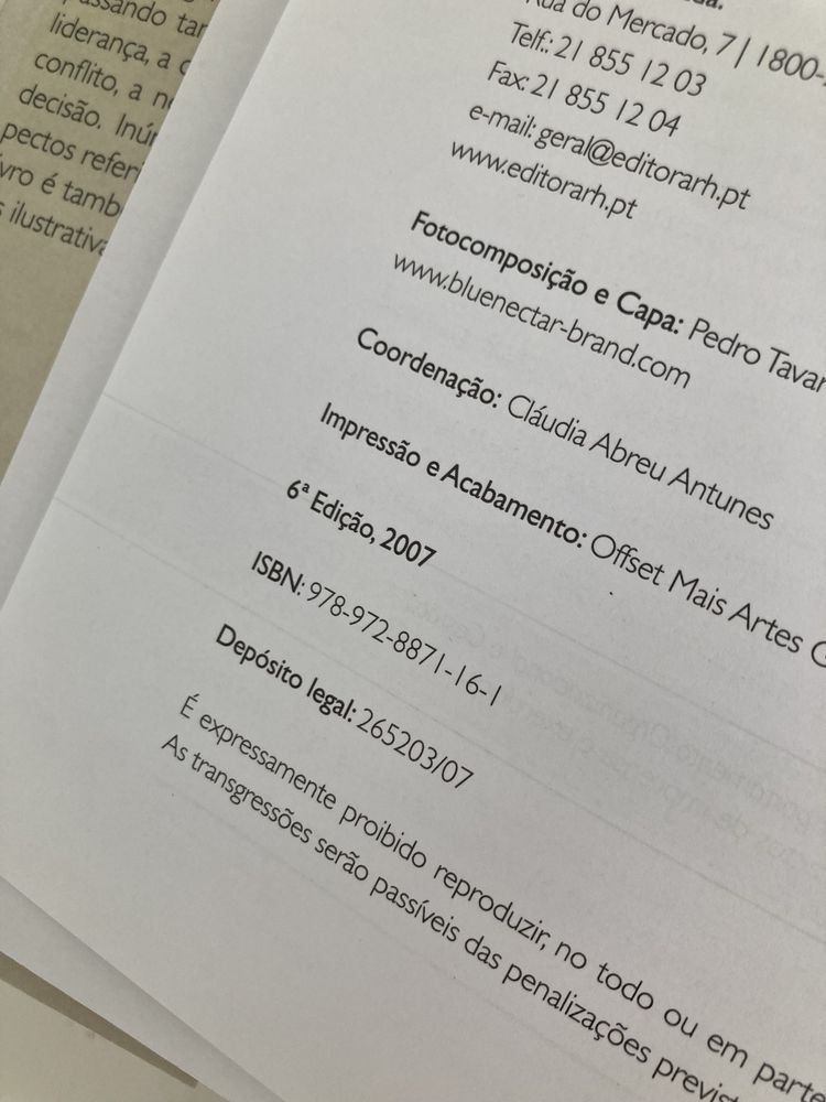 Livro Manual de Comportamento Organizacional e Gestão 6.a edição