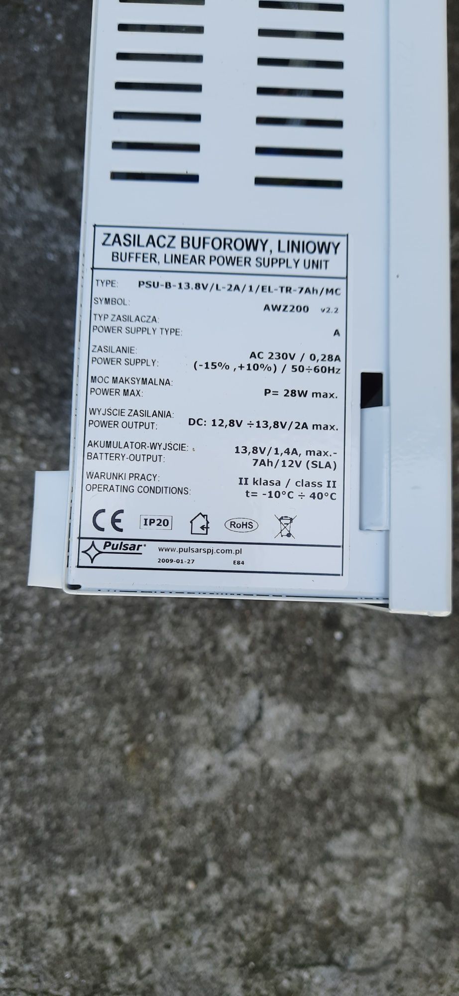Zasilacz buforowy liniowy firmy pulsar, typ psu-b 13,8v
