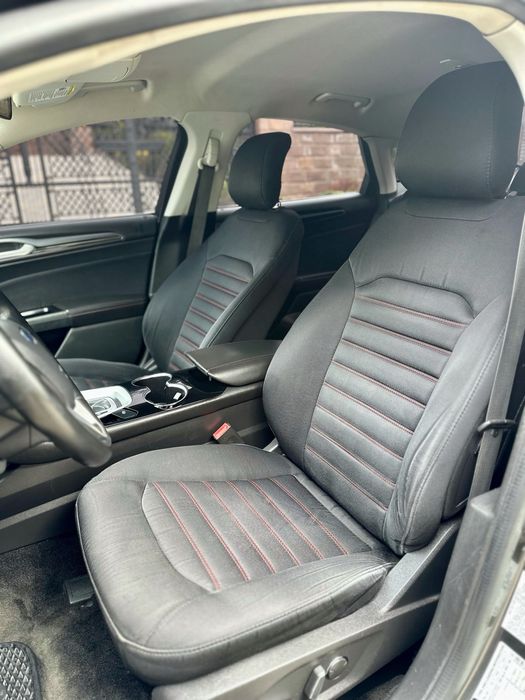 Продам FORD FUSION 2015 рік,2.5 ГБО,Автомат.