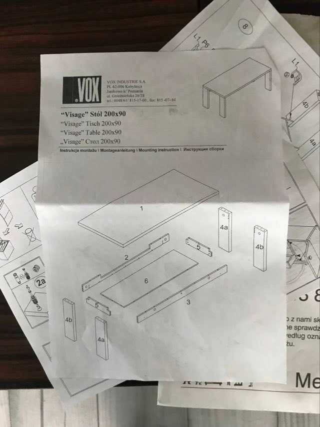 Stół 200x90 cm z krzesłami (6 sztuk) z serii Visage firmy Vox.