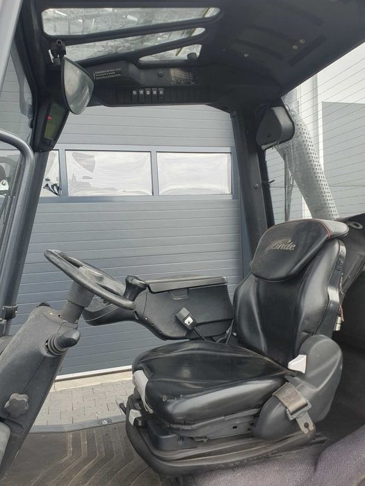 Wózek widłowy LINDE H30D-02  4 sekcje Diesel Przesuw boczny H35 H25