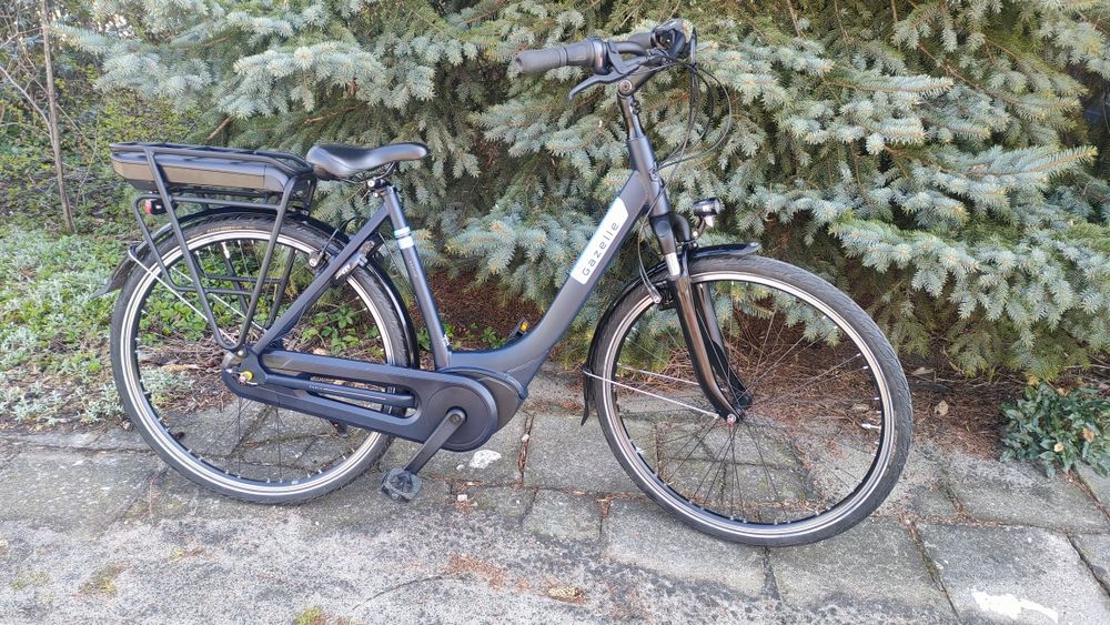 Gazelle  Bosch elektryk Like batavus koga sparta cube