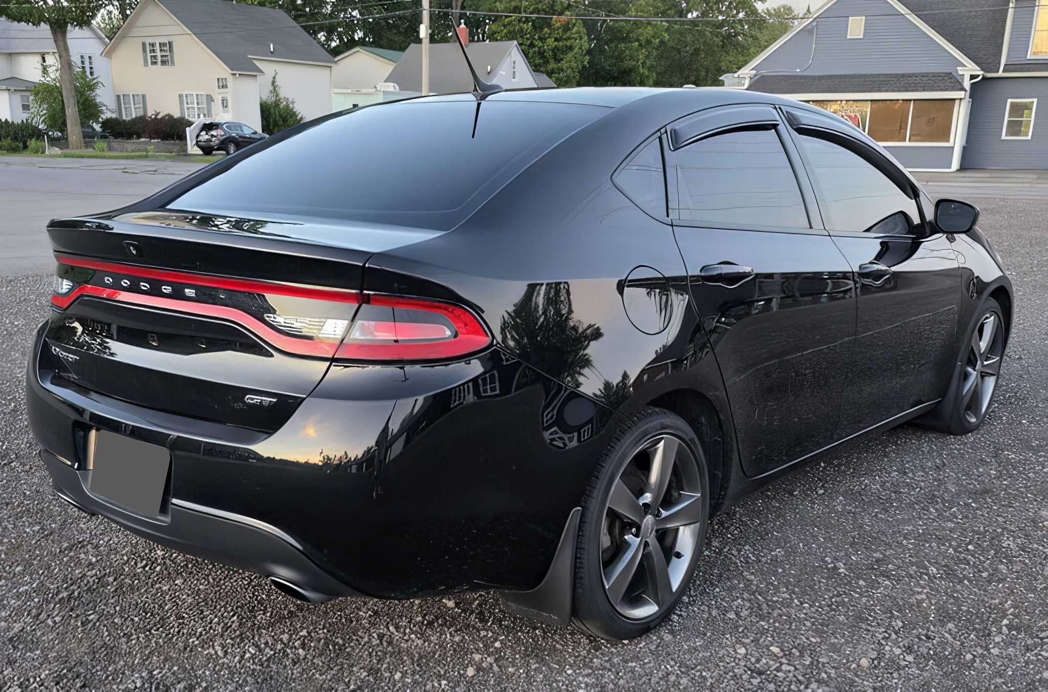 2016    Dodge Dart