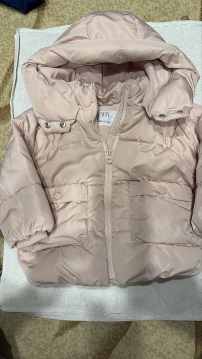 Зимовий пуховикGap і курточка Zara