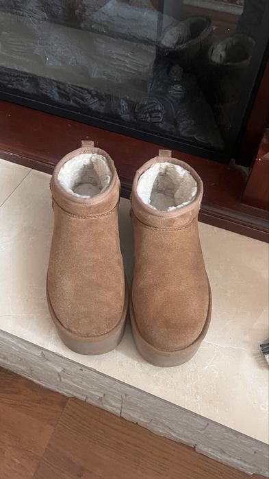 UGG 40 розмір жіночі