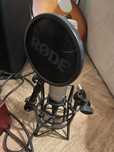 Mikrofon rode nt1 plus interfejs scarlett gen3