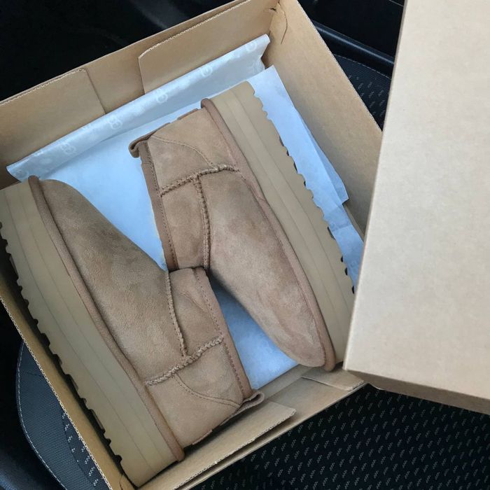 Жіночі уги на платформі руді UGG Classic Ultra Mini Platform Bootie