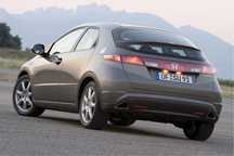 honda civic 5d разборка,подкрылки,накладки,пластик