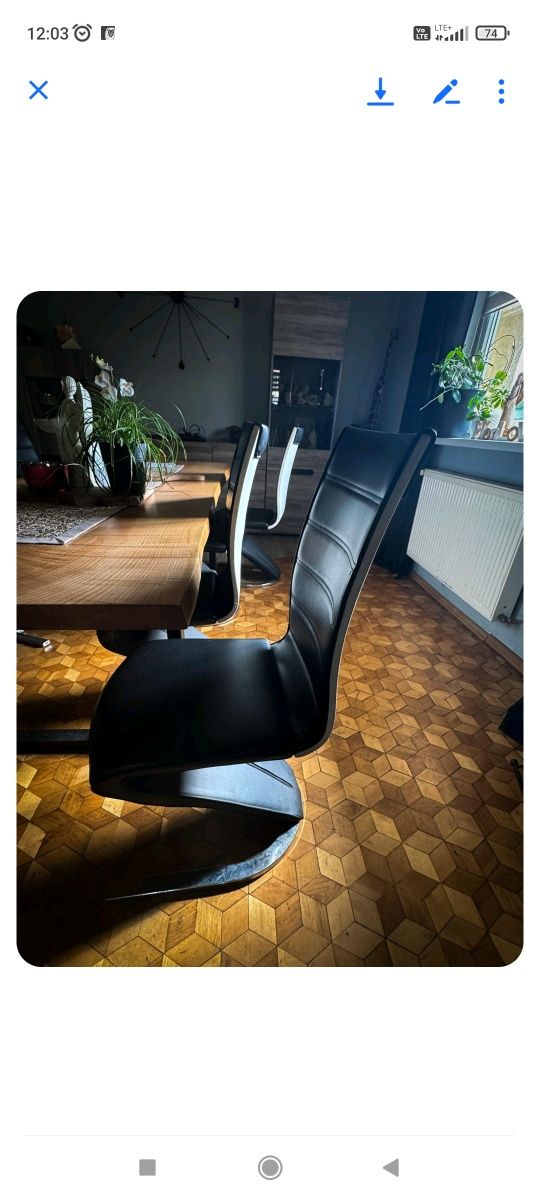 Krzesła do salonu. K194.