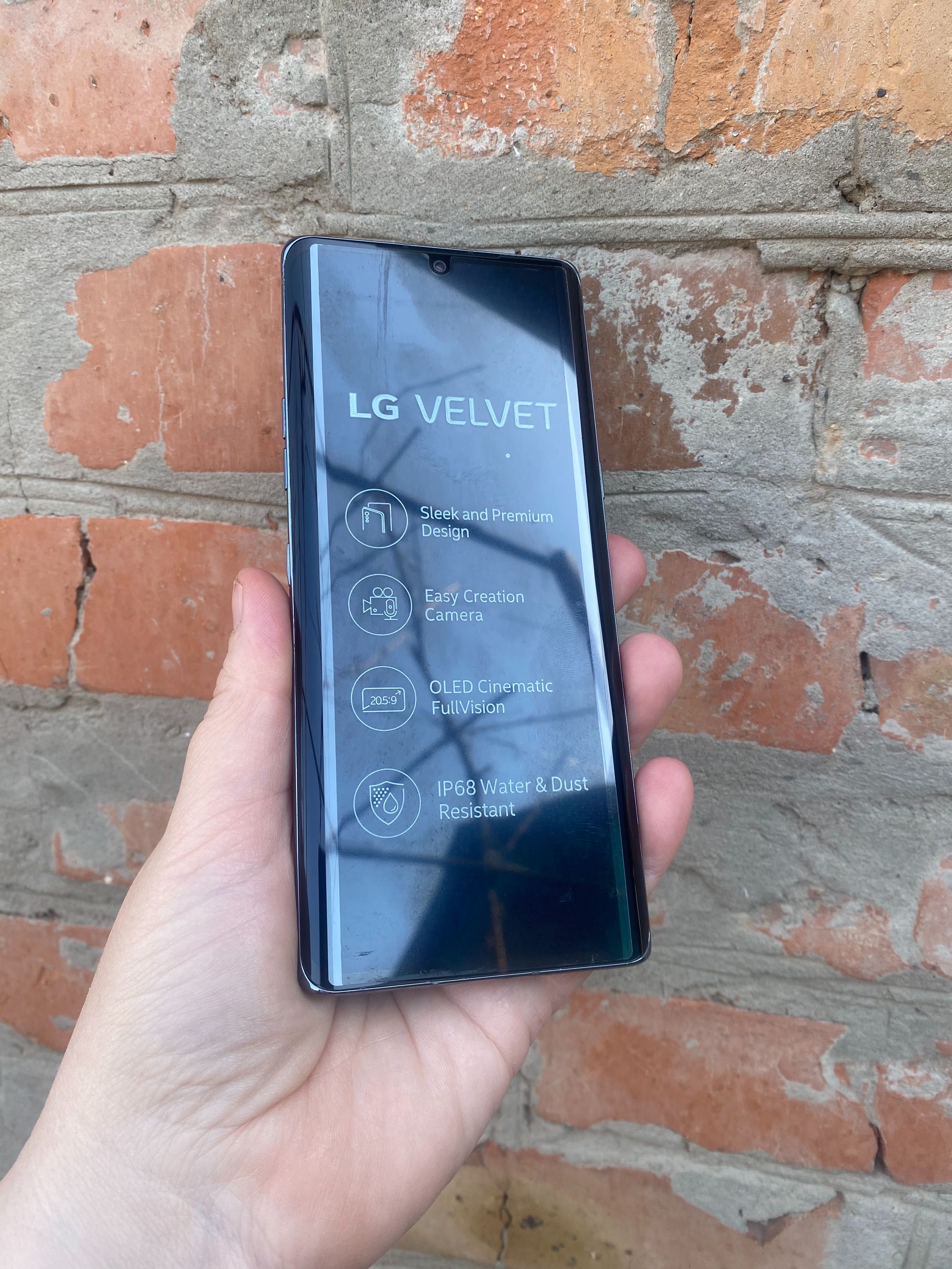 Новий телефон LG G9 Velvet ThinQ Neverlock .В подарунок чохол та скло